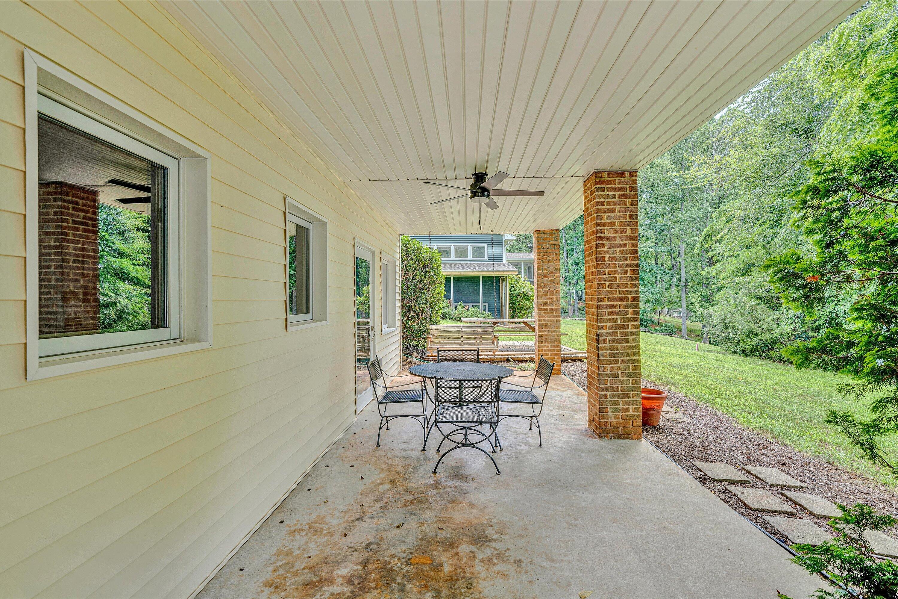 112 Mockingbird Hill Road Moneta, VA 24121 - Photo 41 of 63 52-DSC00283