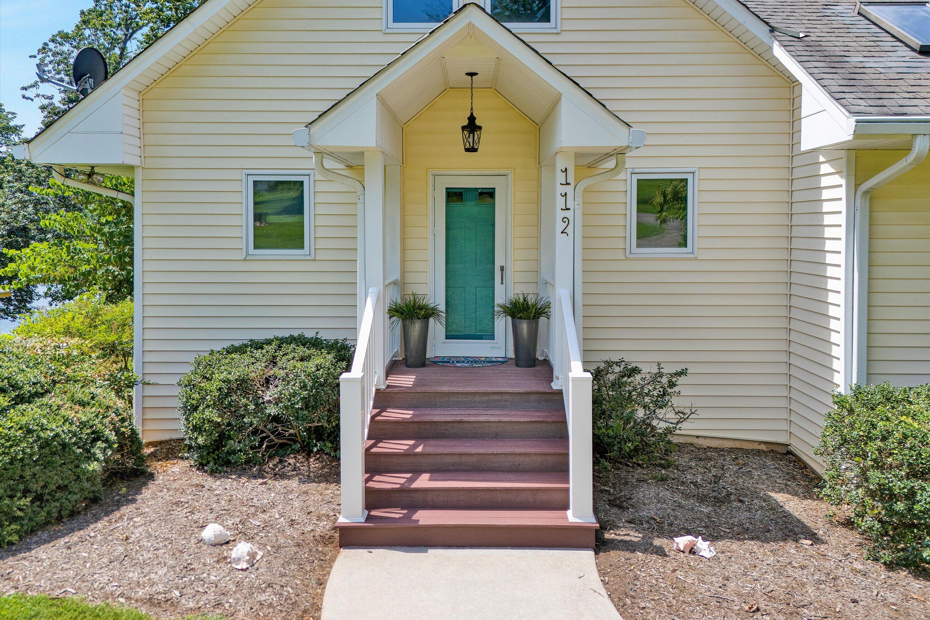 112 Mockingbird Hill Road Moneta, VA 24121 - Photo 54 of 63 06-DJI_20250716144946_0088