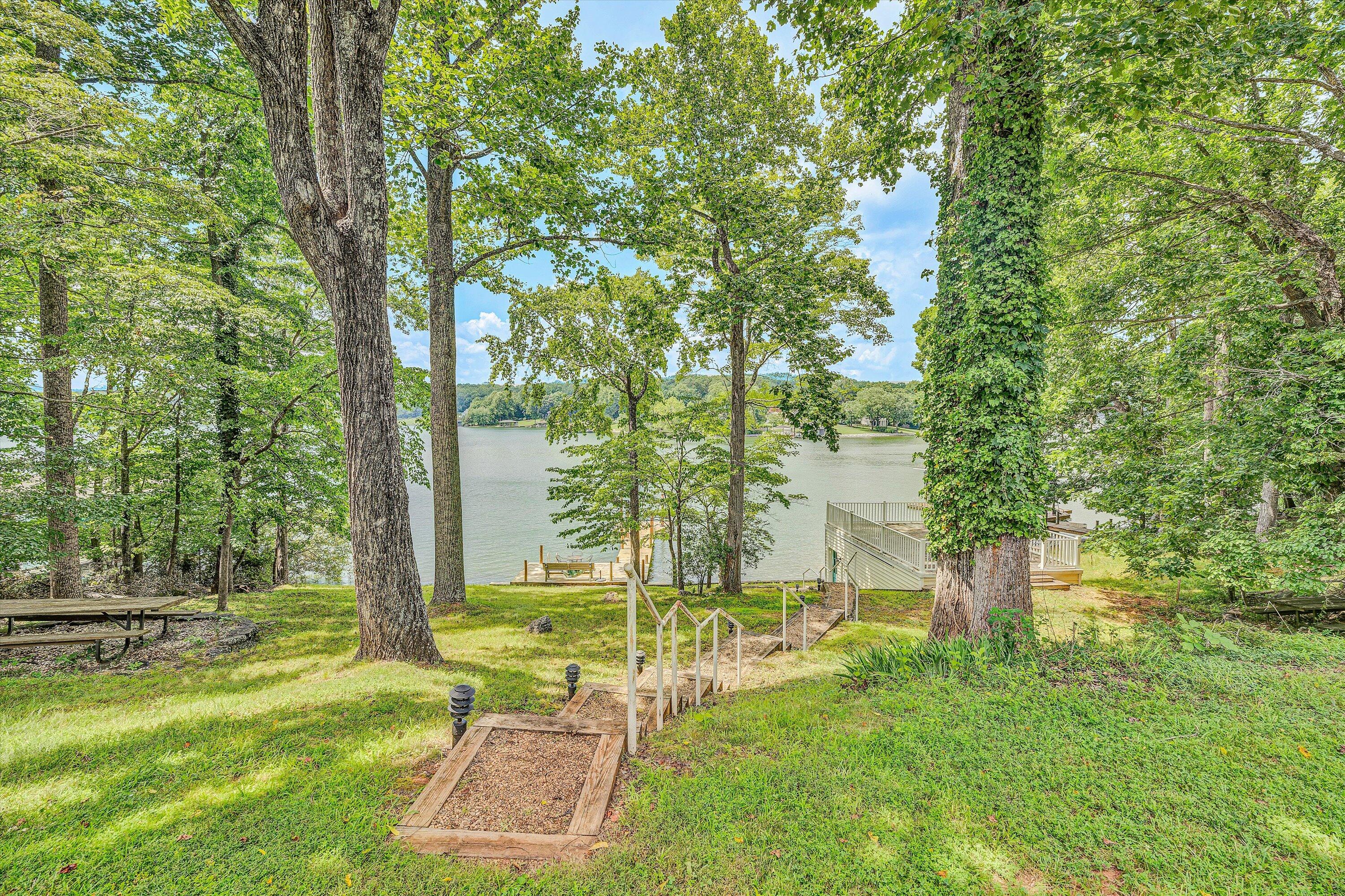 112 Mockingbird Hill Road Moneta, VA 24121 - Photo 6 of 63 58-DSC00298