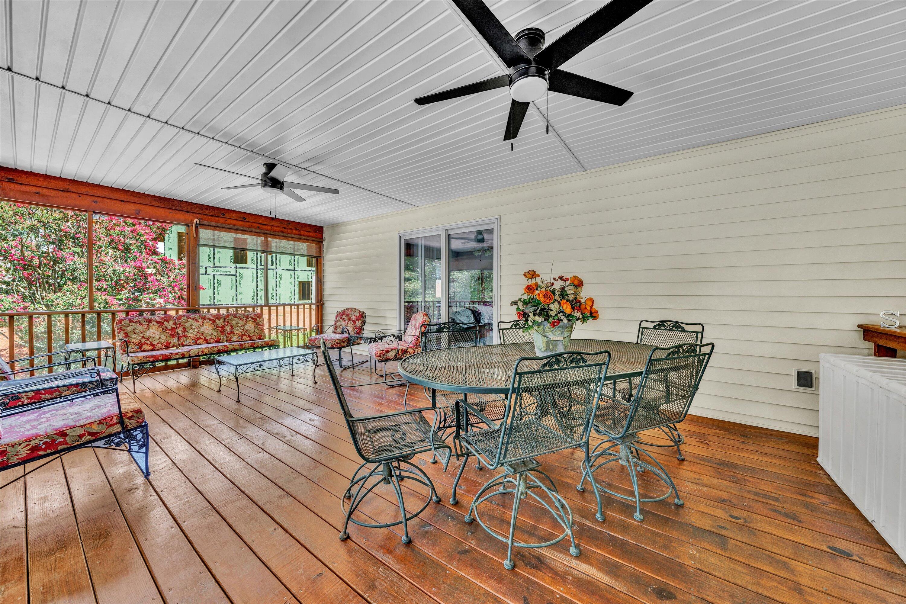 112 Mockingbird Hill Road Moneta, VA 24121 - Photo 7 of 63 27-DSC00208