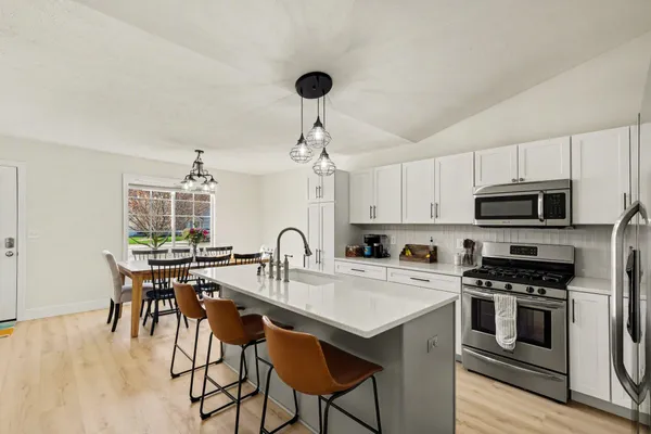 $389,000 | 4211 Sand Valley Drive Northeast, Rockford, MI 49341