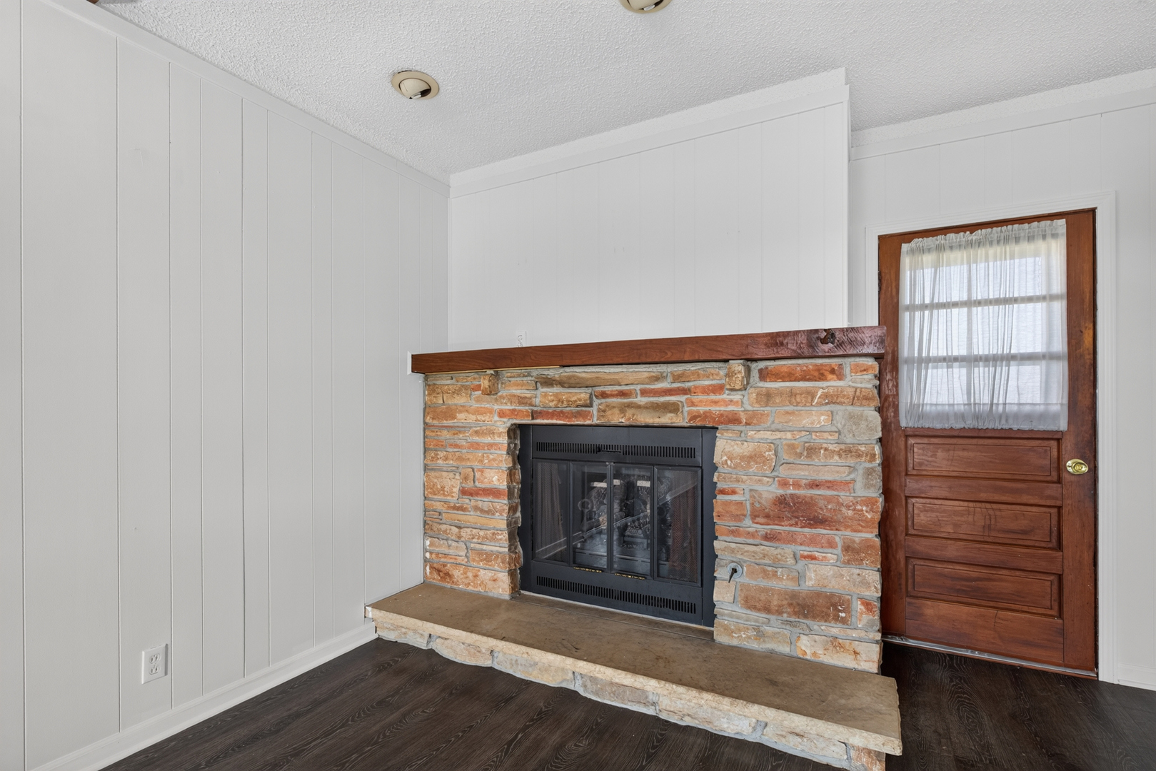 3560 East 14th Road Ottawa, IL 61350 - Photo 17 of 27 Gallery Image 17