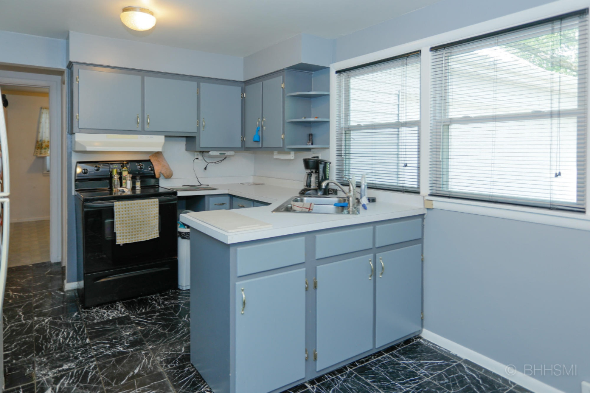 622 Portage Avenue Three Rivers, MI 49093 - Photo 6 of 22 622 Portage-106