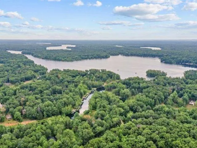 $329,000 | N1220 Otter Ponds Lane, Keshena, WI 54135