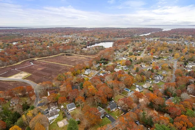 $649,000 | 130 Old Barnstable Road, Falmouth, MA 02536