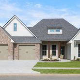 $499,000 | 104 Carriage Lakes Drive, Youngsville, LA 70592