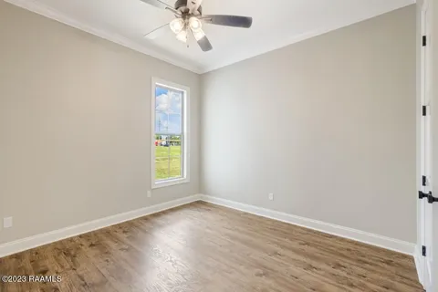 $499,000 | 104 Carriage Lakes Drive, Youngsville, LA 70592