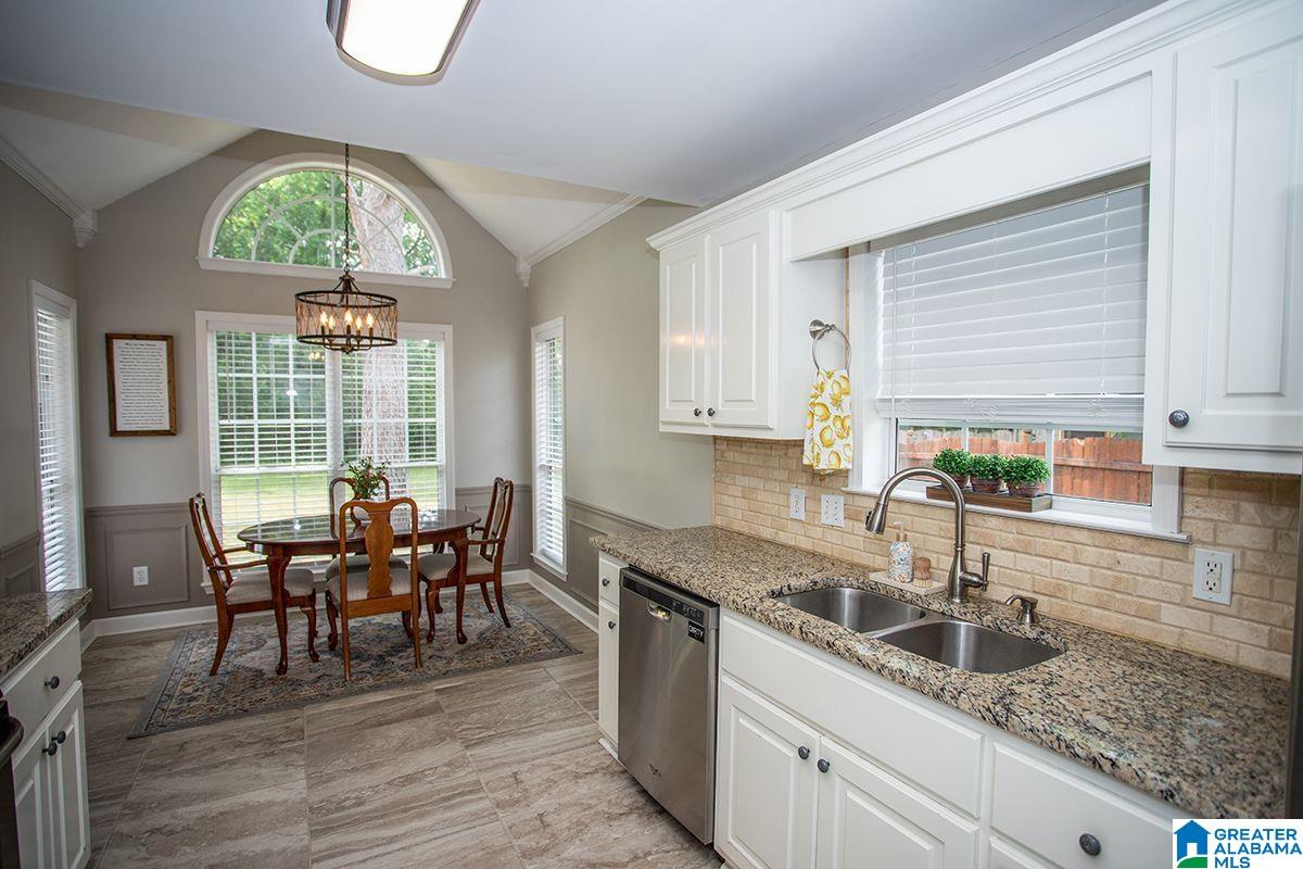 227 Meadowlark Drive Alabaster, AL 35007 - Photo 17 of 38