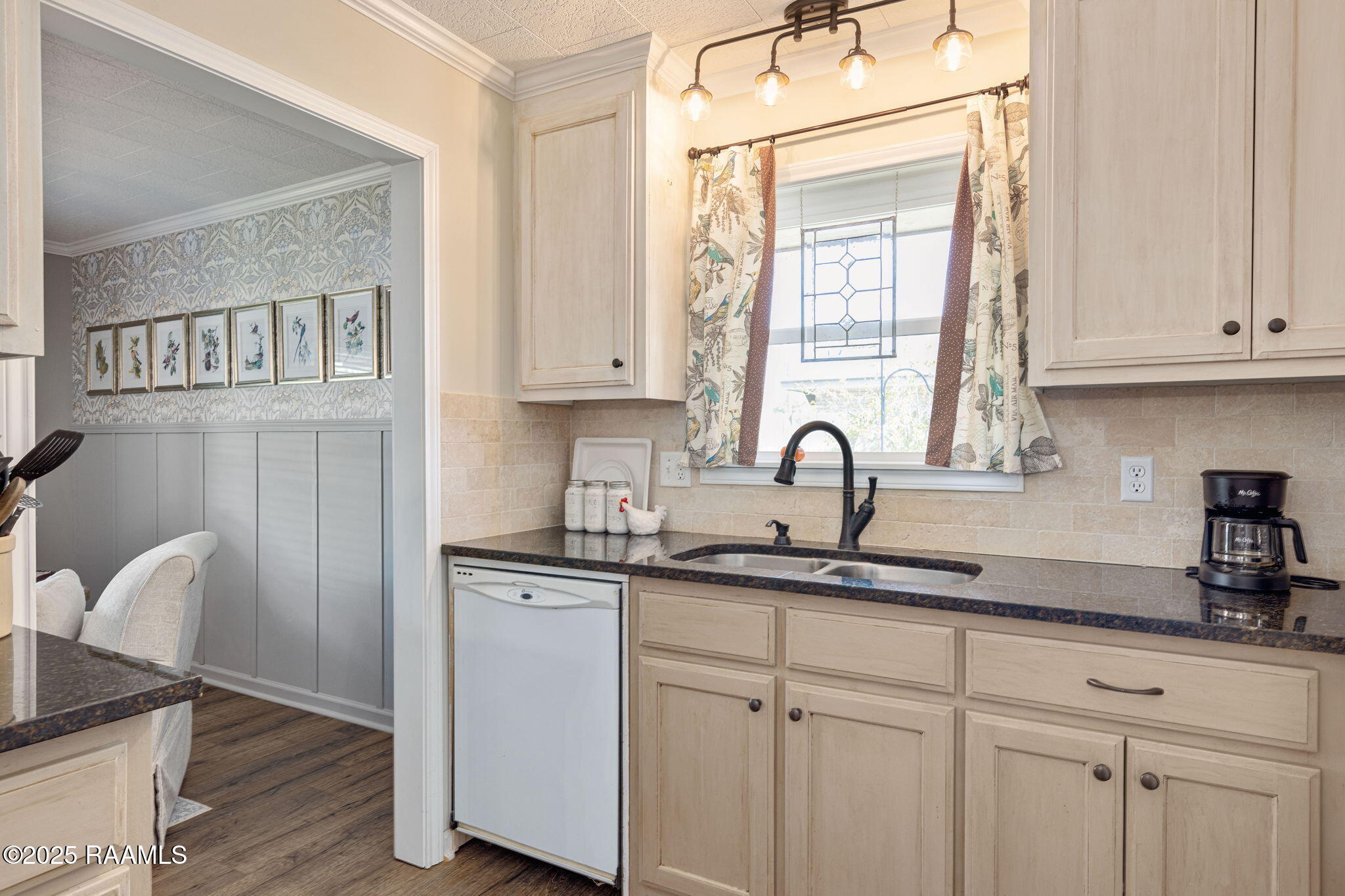 1009 Stephen Street Scott, LA 70583 - Photo 9 of 25 9-web-or-mls-1009 Stephen St-9