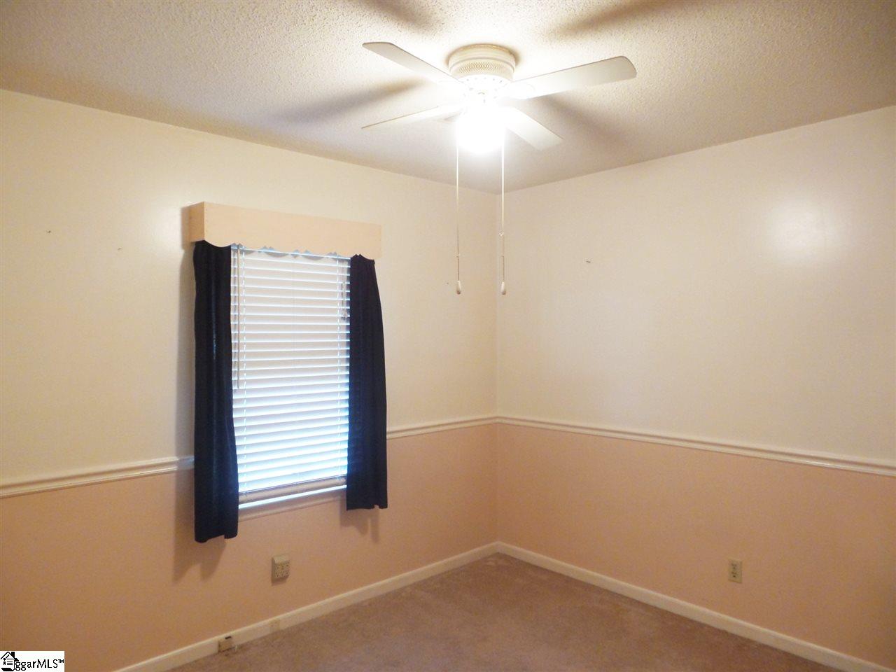 348 Crest Drive Inman, SC 29349 - Photo 8 of 35