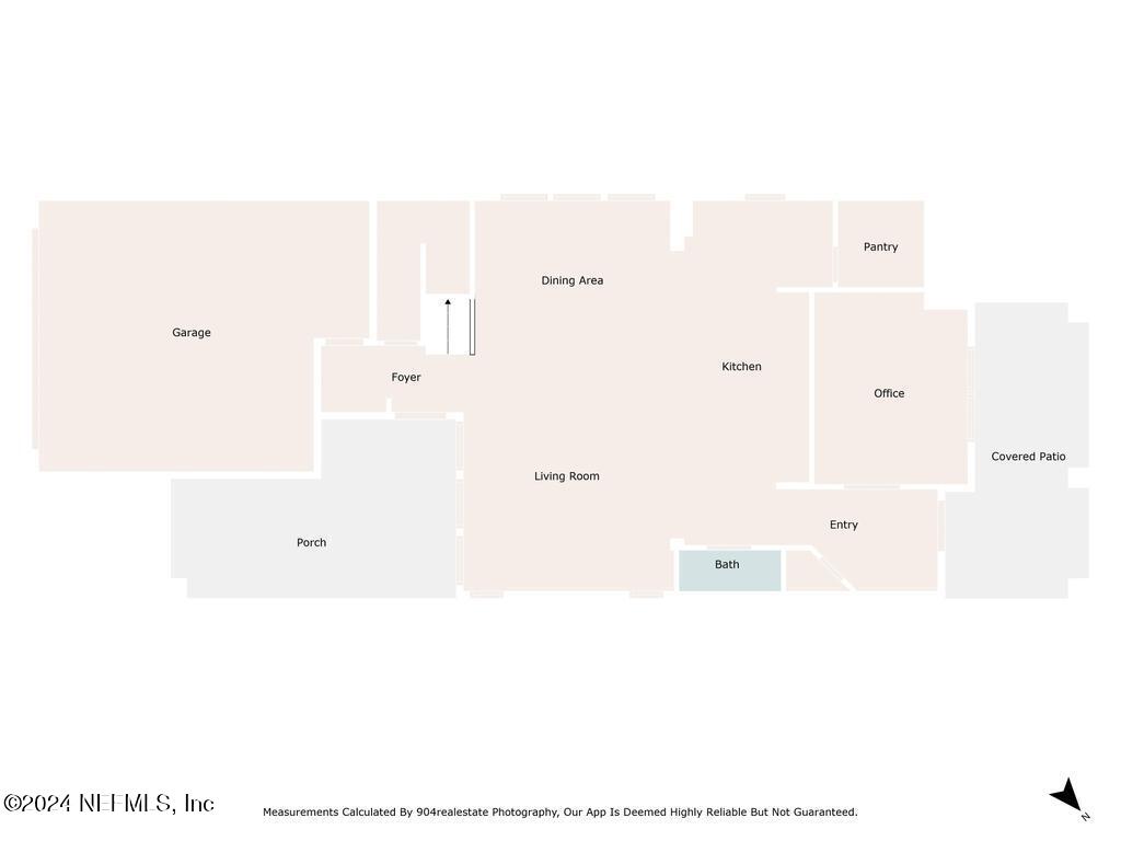 116 Alston Dr Street St. Augustine, FL 32092 - Photo 57 of 58 a bathroom with a bathtub