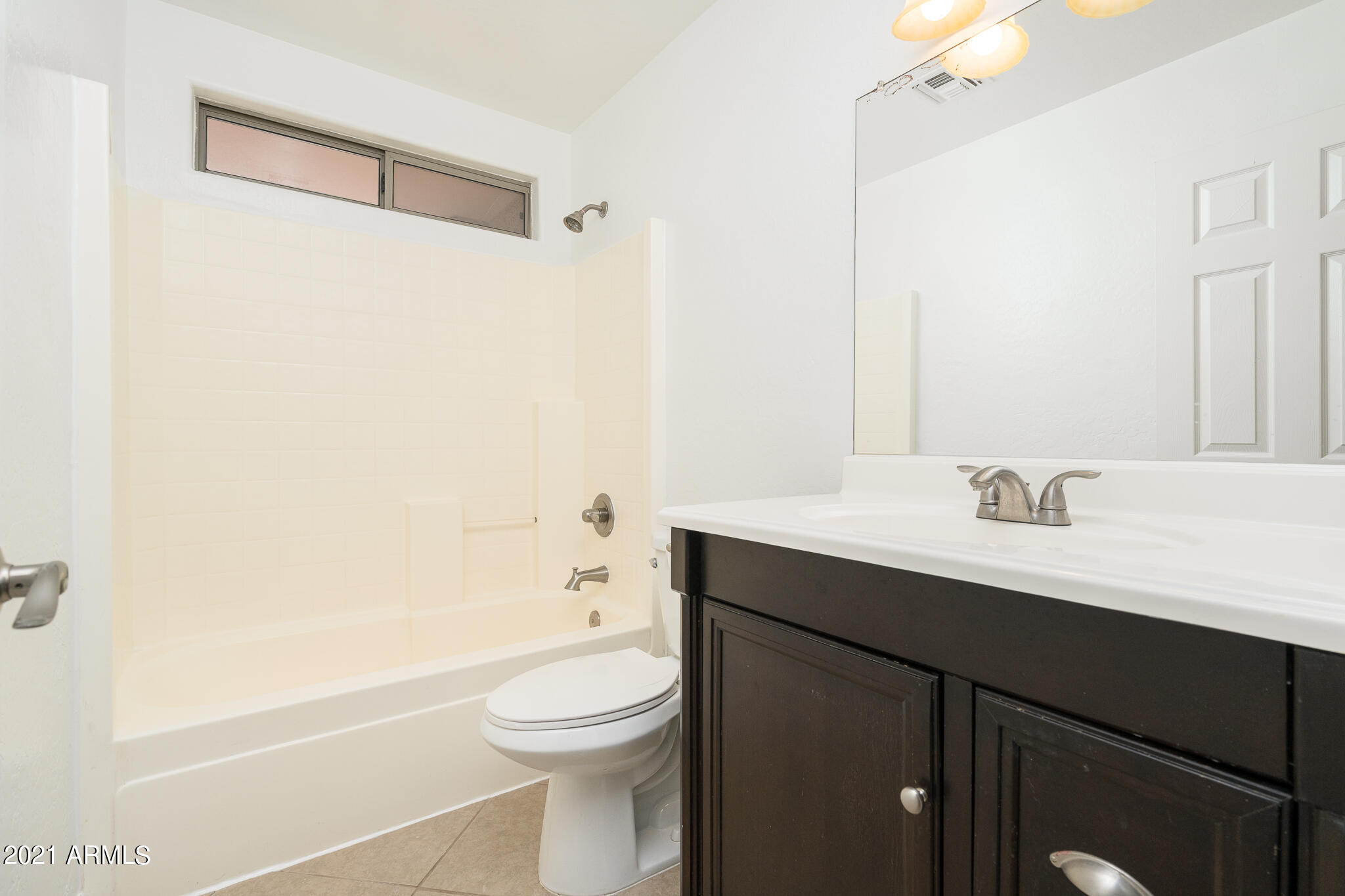 3235 East Bonanza Road Gilbert, AZ 85297 - Photo 19 of 35 19_Bath_01