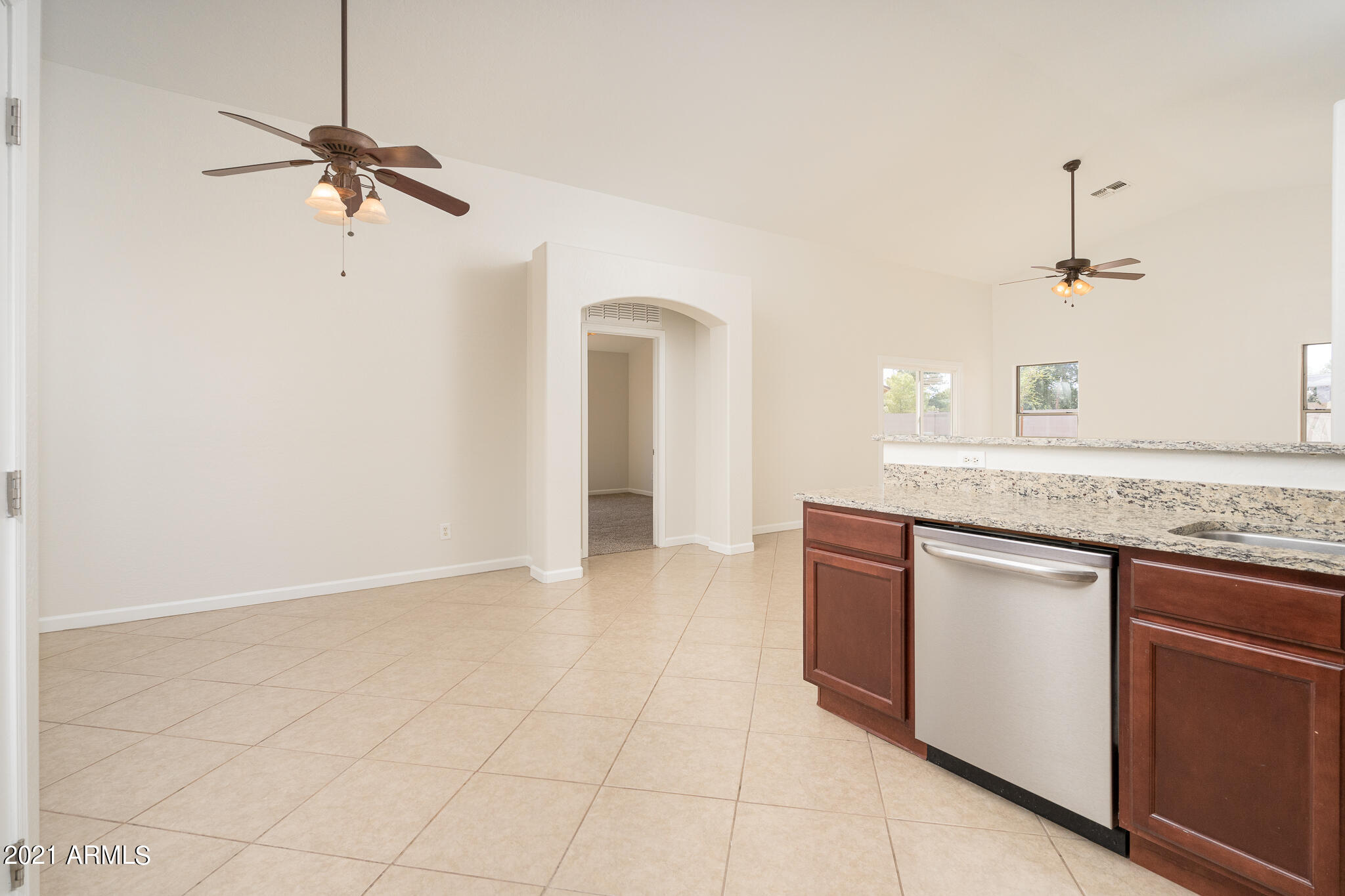 3235 East Bonanza Road Gilbert, AZ 85297 - Photo 7 of 35 07_Kitchen_02