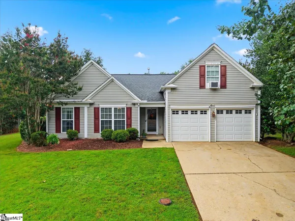 $297,900 | 302 Turnbridge Trail, Simpsonville, SC 29680