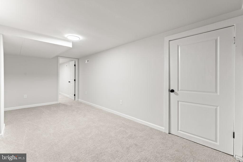 10221 Dahlgren Road King George, VA 22485 - Photo 17 of 31 a view of an empty room