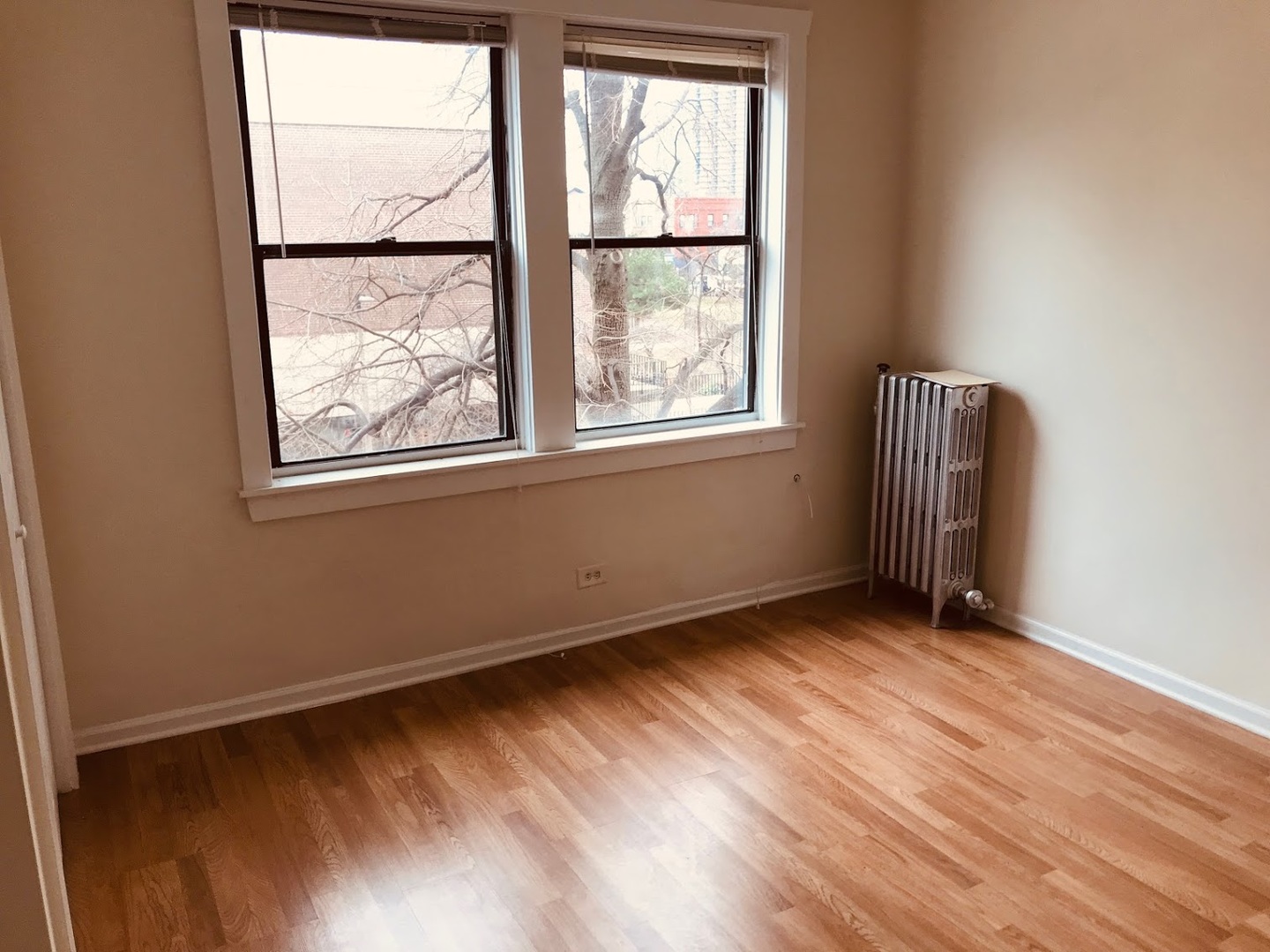 839 West Sheridan Road, Unit 323 Chicago, IL 60613 - Photo 4 of 7