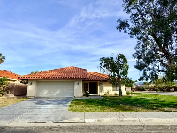 $3,500 | 1496 East Luna Way, Palm Springs, CA 92262