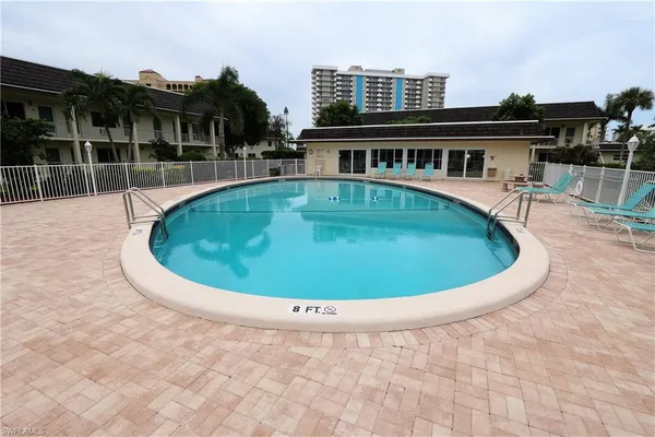 $1,900 | 130 North Collier Boulevard, Unit A6, Marco Island, FL 34145