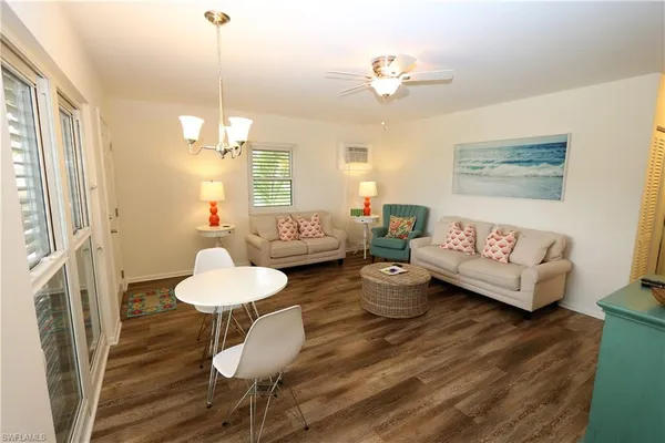 $1,900 | 130 North Collier Boulevard, Unit A6, Marco Island, FL 34145