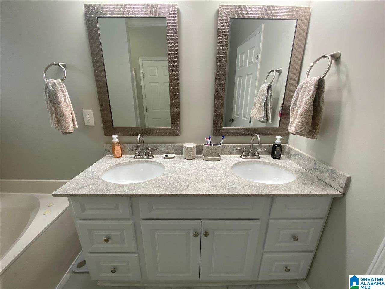 479 Summit Way Fultondale, AL 35068 - Photo 25 of 36