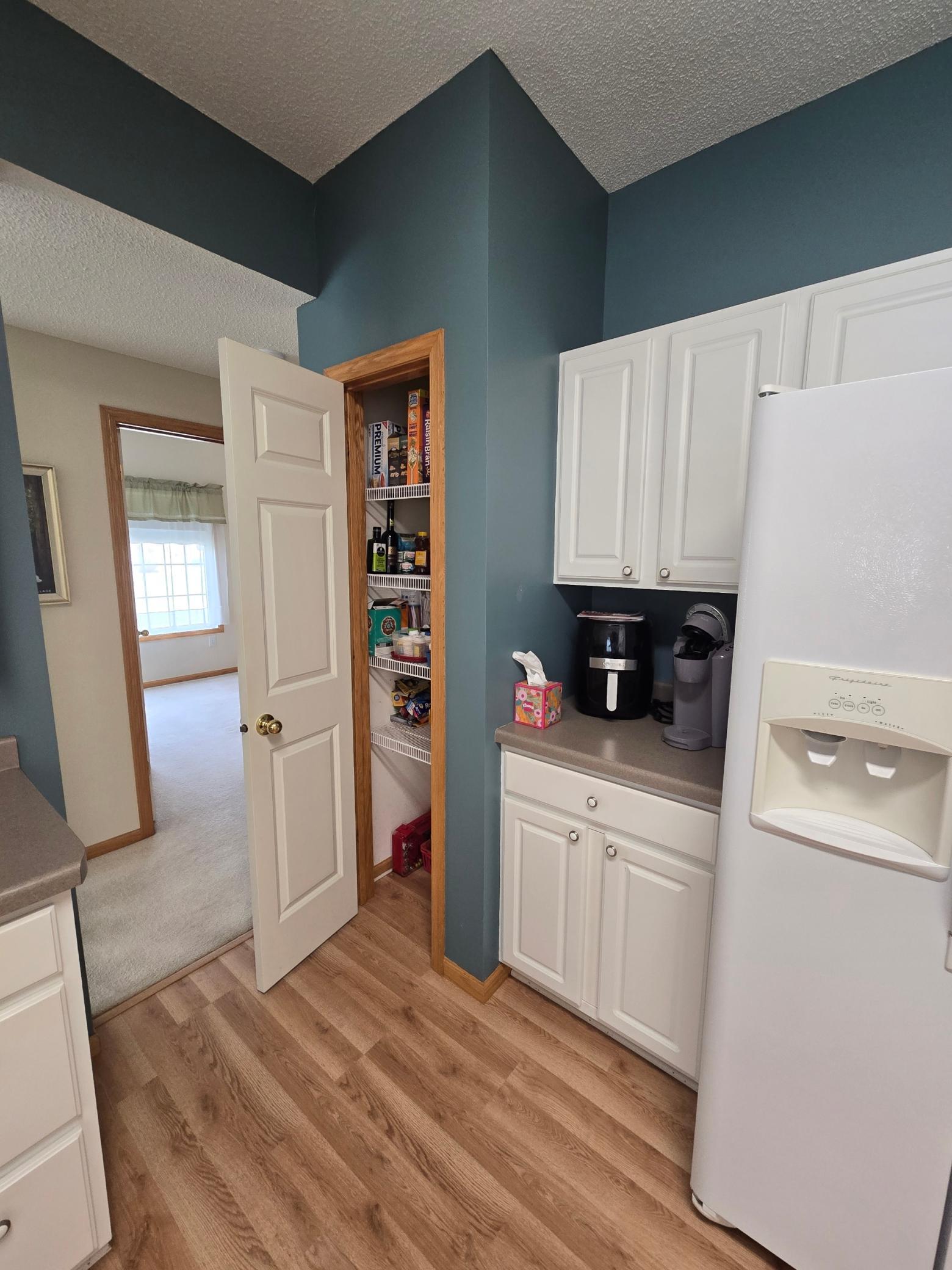 6889 Folkestone Road, Unit 711 Apple Valley, MN 55124 - Photo 2 of 26