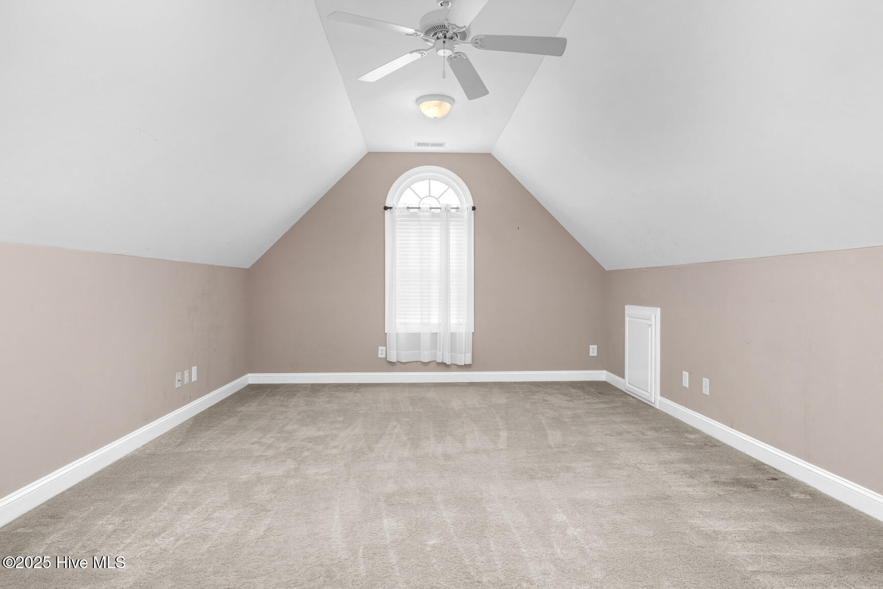 1454 Spring Pond Road Nashville, NC 27856 - Photo 24 of 35 024-1454SpringPondRoad-Nashville-NC-2785