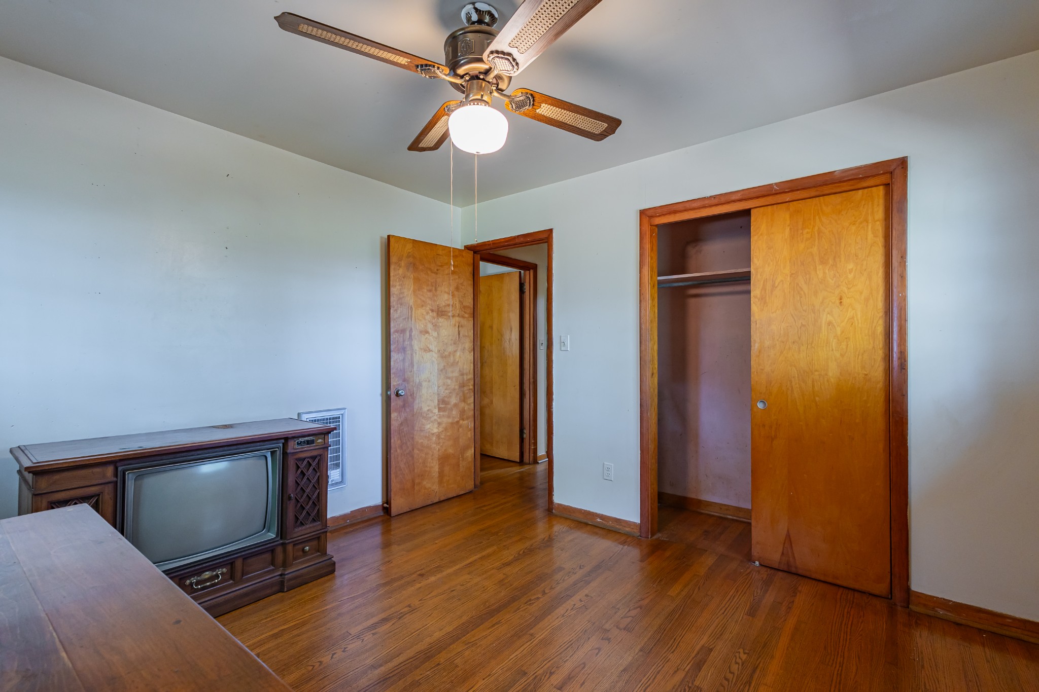 340 Yates Road Hillsboro, TN 37342 - Photo 38 of 69 a view of an empty room with wooden floor and a window