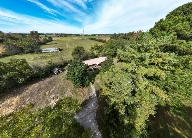 $629,000 | 340 Yates Road, Hillsboro, TN 37342