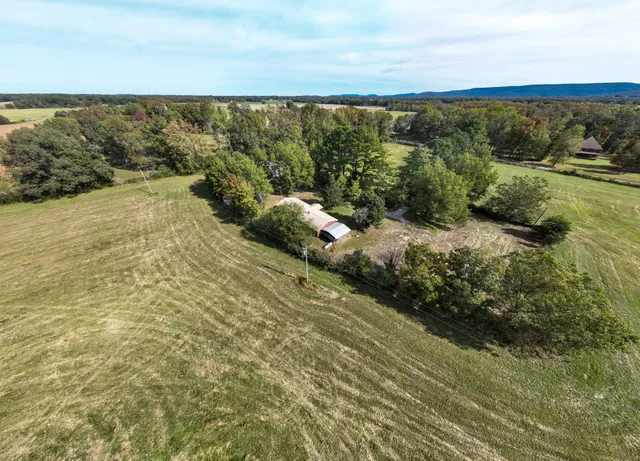$629,000 | 340 Yates Road, Hillsboro, TN 37342