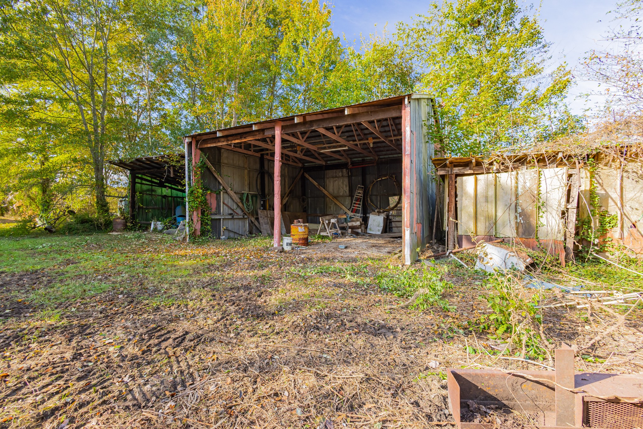 340 Yates Road Hillsboro, TN 37342 - Photo 7 of 69 a view of a house with backyard