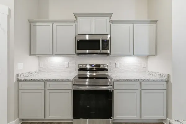 $435,000 | 1422 Suzanne Drive, Murfreesboro, TN 37128