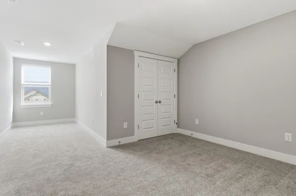 $435,000 | 1422 Suzanne Drive, Murfreesboro, TN 37128