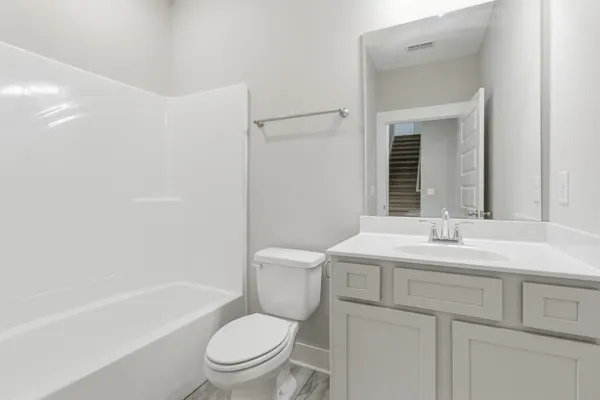 $435,000 | 1422 Suzanne Drive, Murfreesboro, TN 37128