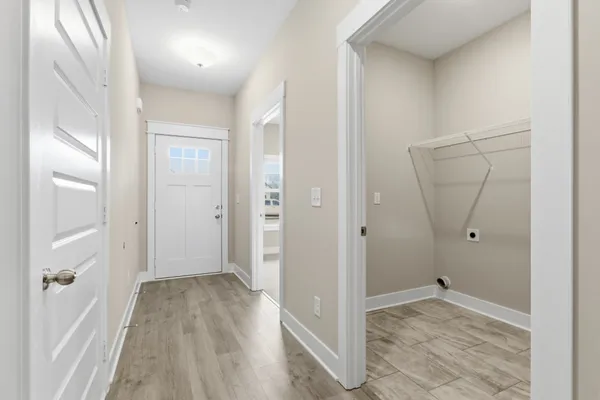 $435,000 | 1422 Suzanne Drive, Murfreesboro, TN 37128