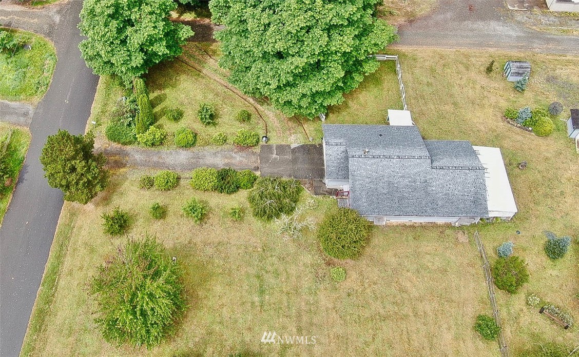 17818 Jordan Street Southwest Rochester, WA 98579 - Photo 7 of 40