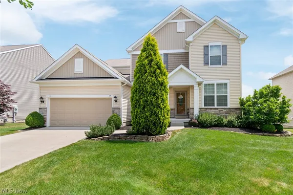 $599,900 | 49 Garnett Circle, Akron, OH 44321