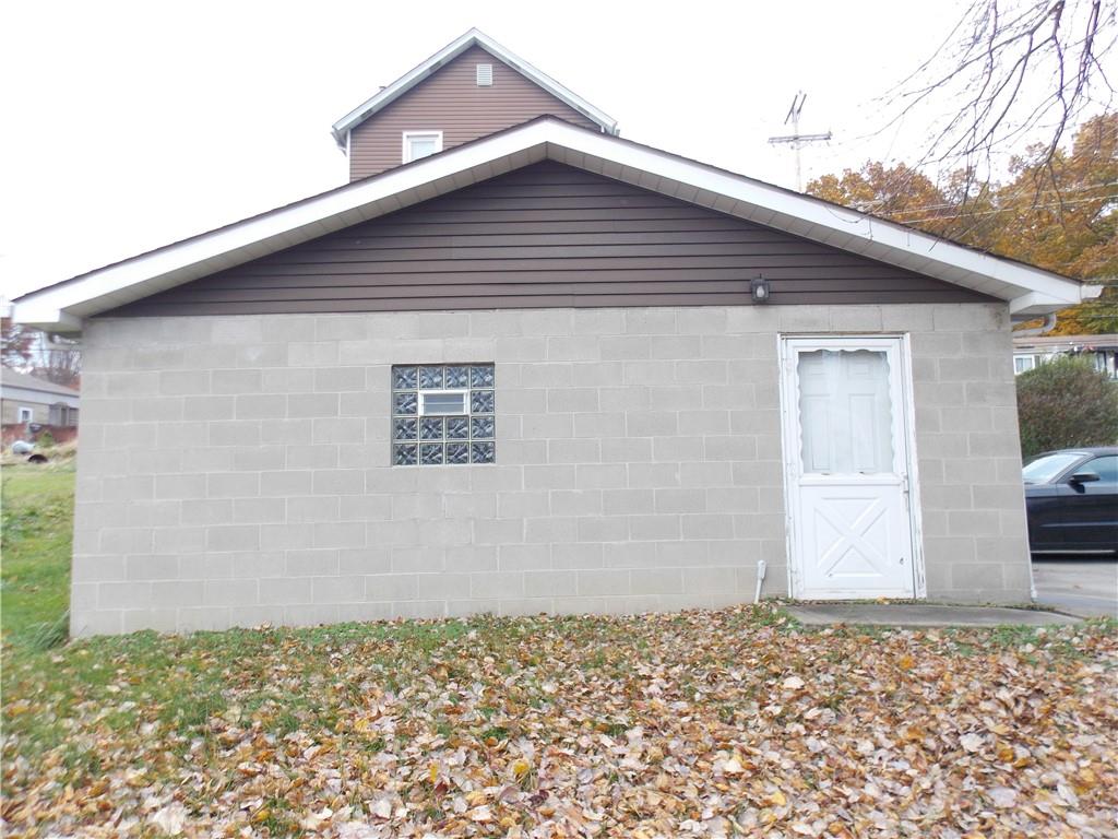 700 Virginia Avenue Rochester, PA 15074 - Photo 3 of 8