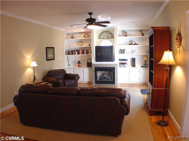 2030 Thornleigh Road Midlothian, VA 23113 - Photo 5 of 12 Den/Family/Great Room - The family room is invitin