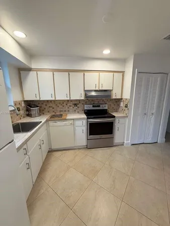 $4,190 | 325 Northeast 131st Street, Unit A, North Miami, FL 33161