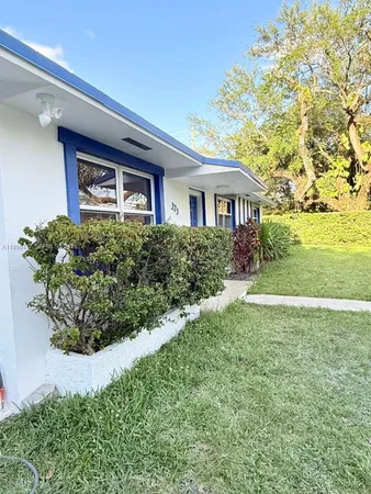 $4,190 | 325 Northeast 131st Street, Unit A, North Miami, FL 33161