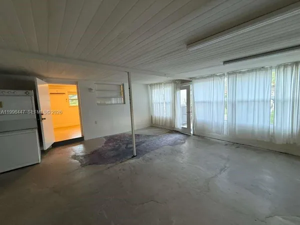 $4,190 | 325 Northeast 131st Street, Unit A, North Miami, FL 33161