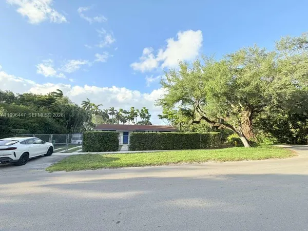 $4,190 | 325 Northeast 131st Street, Unit A, North Miami, FL 33161