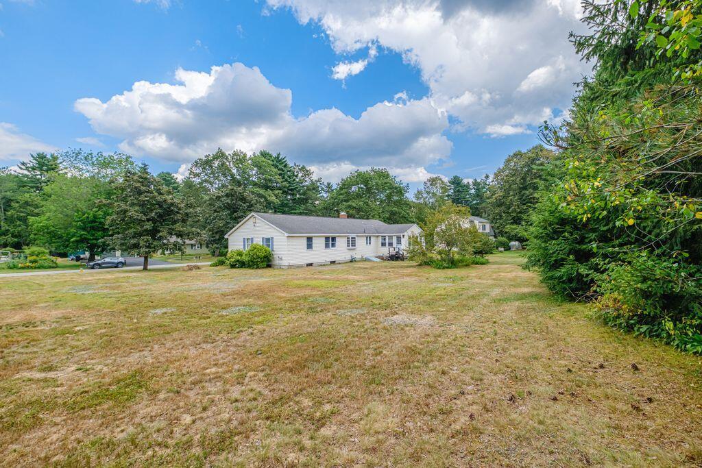 13 Country Charm Road Cumberland Center, ME 04021 - Photo 4 of 26 HALF ACRE+ YARD