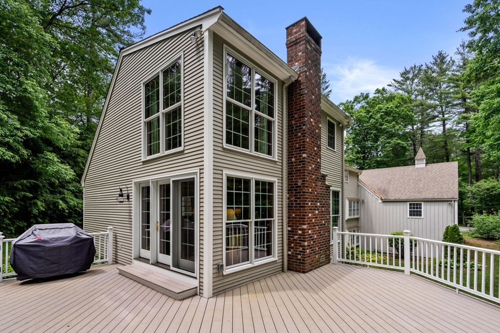 228 Willis Road Sudbury, MA 01776 - Photo 19 of 23 Gallery Image 19