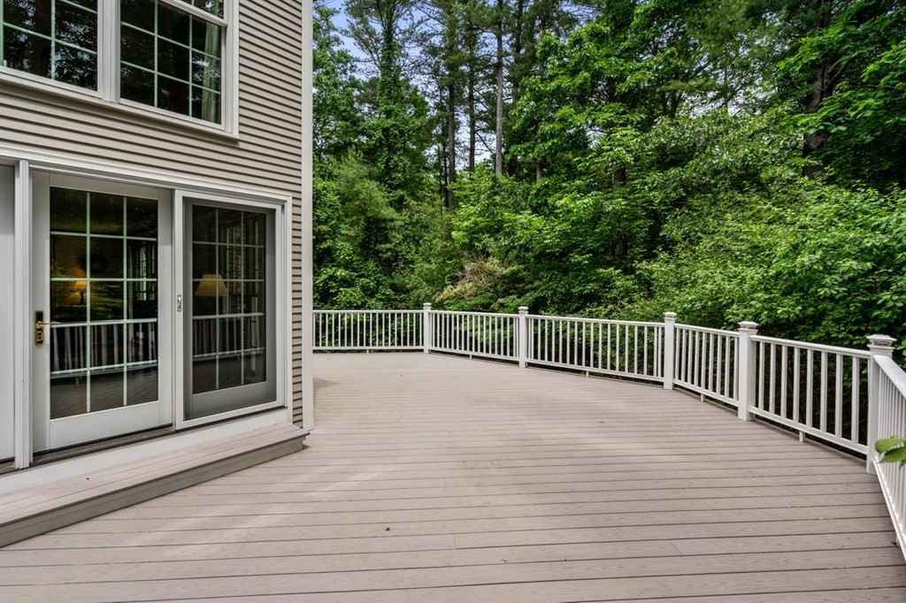 228 Willis Road Sudbury, MA 01776 - Photo 20 of 23 Gallery Image 20