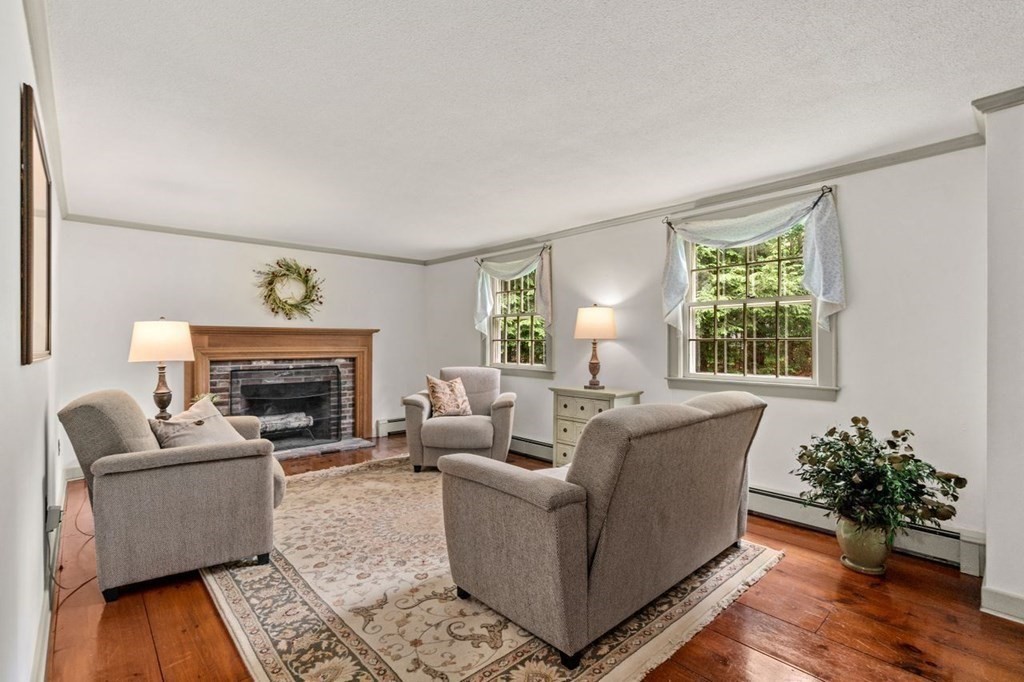 228 Willis Road Sudbury, MA 01776 - Photo 10 of 23 Gallery Image 10