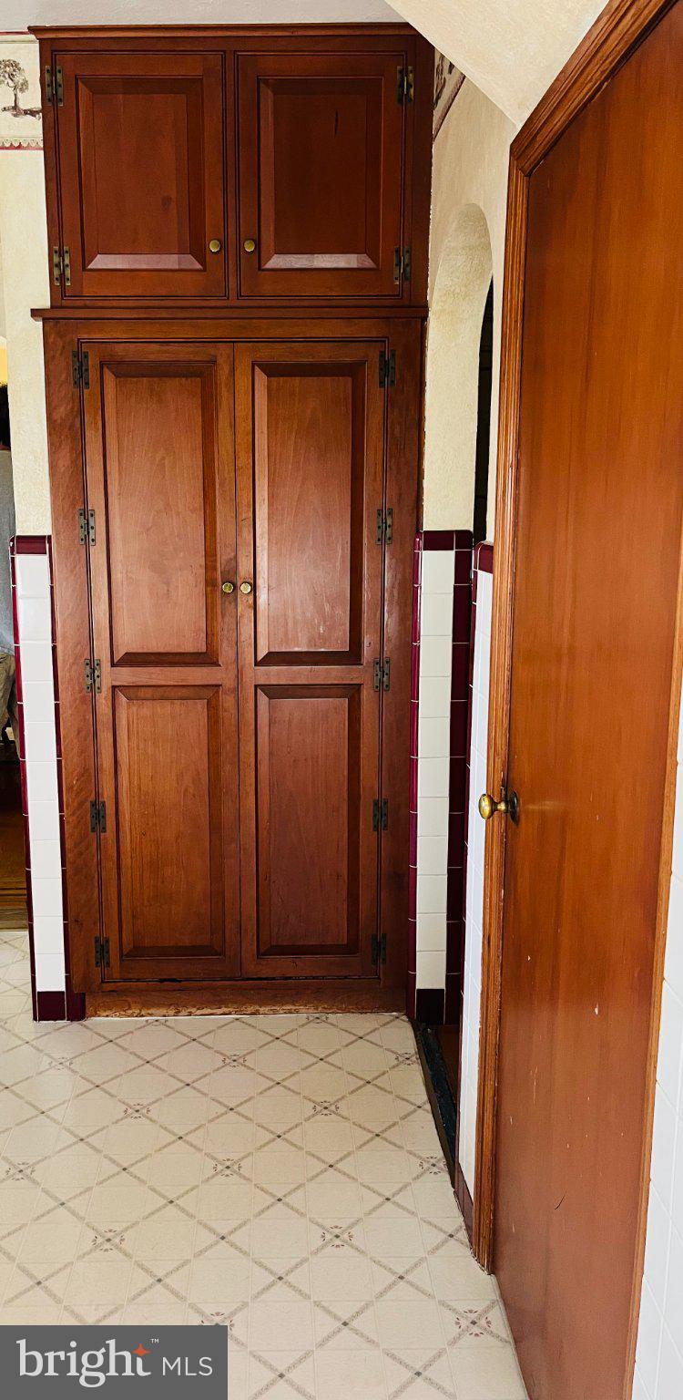 425 Big Oak Road Bridgeton, NJ 08302 - Photo 11 of 15 Wooden cabinetry in ktichen