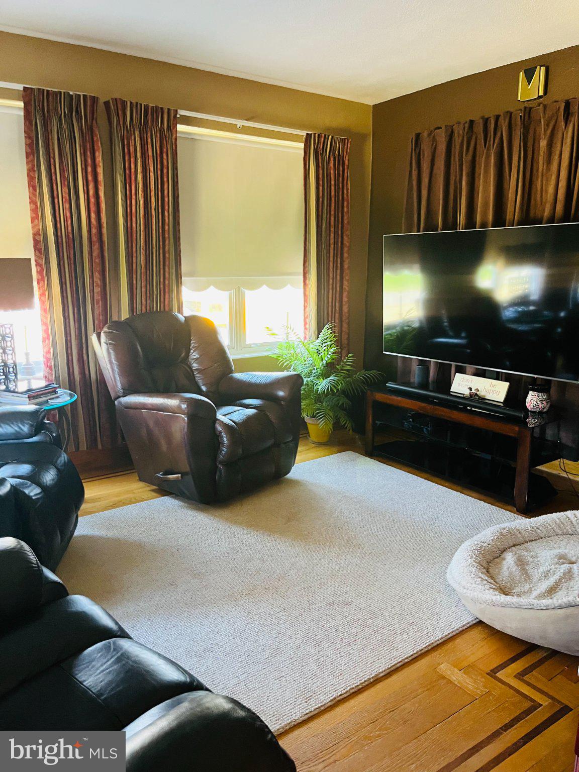 425 Big Oak Road Bridgeton, NJ 08302 - Photo 4 of 15 Cozy family room