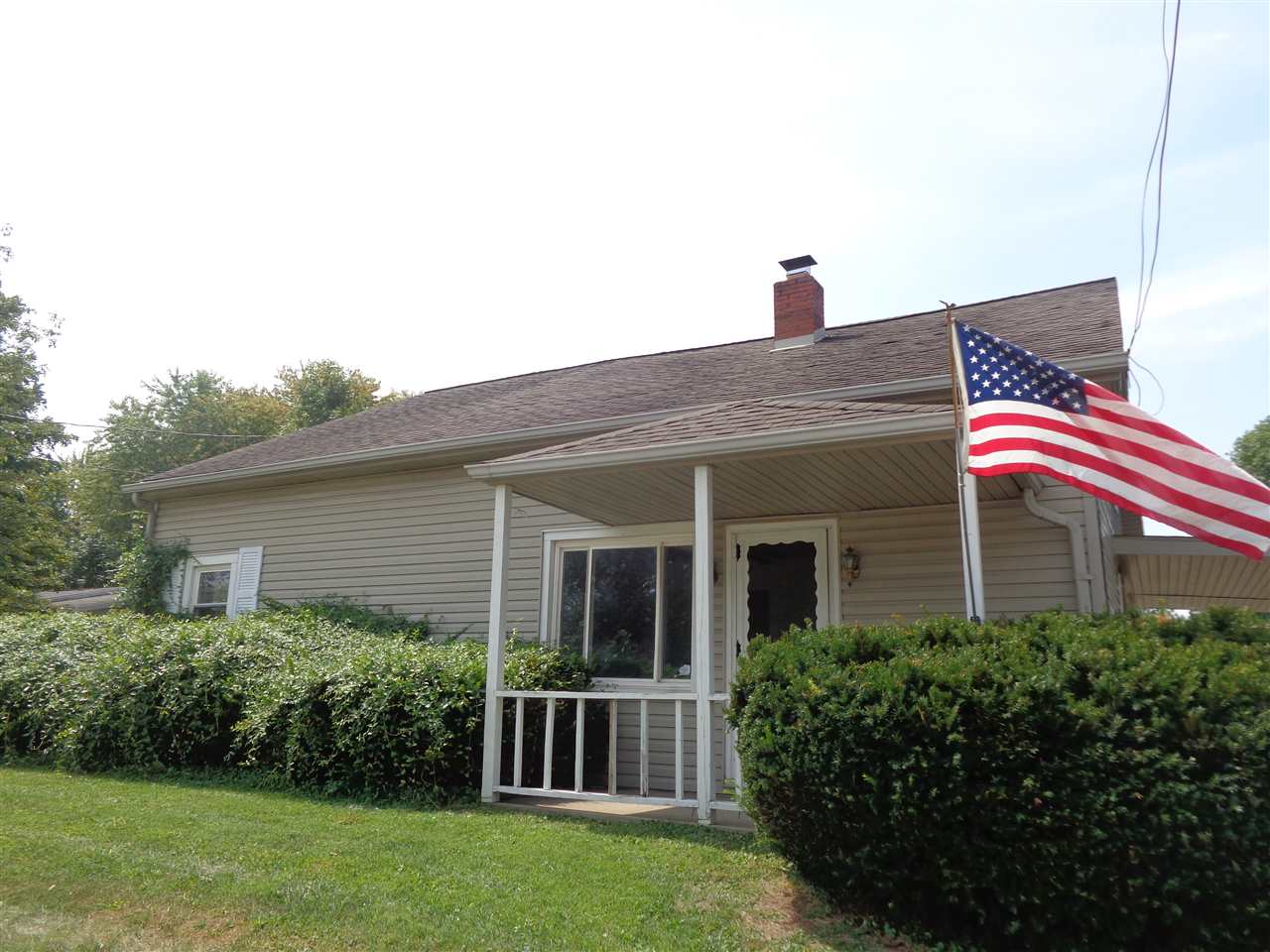 4611 Bell Road Newburgh, IN 47630 - Photo 1 of 11 Gallery Image 1
