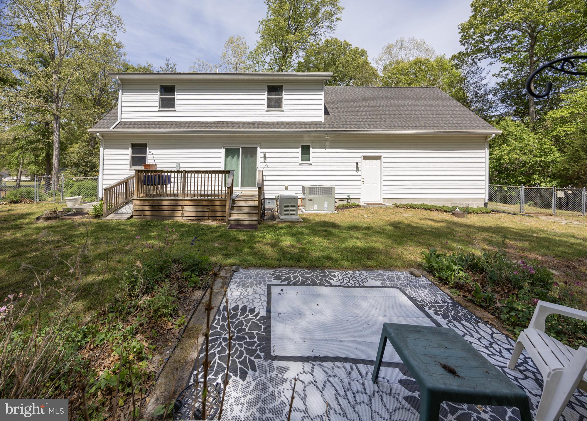 10958 Pit Road Seaford, DE 19973 - Photo 6 of 56 Charming backyard retreat awaits you.